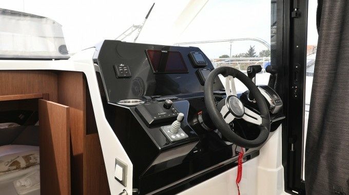 Beneteau Antares 11 Fly | Tango