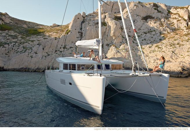 Lagoon 400 S2 | Orion 8