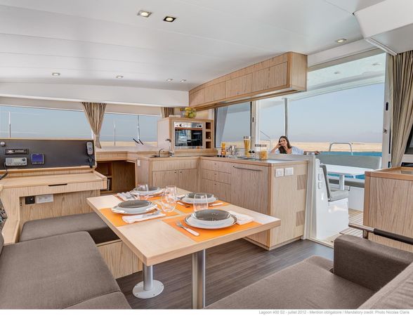 Lagoon 400 S2 | Orion 8