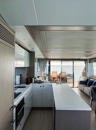 Sunseeker 76 | Milamo