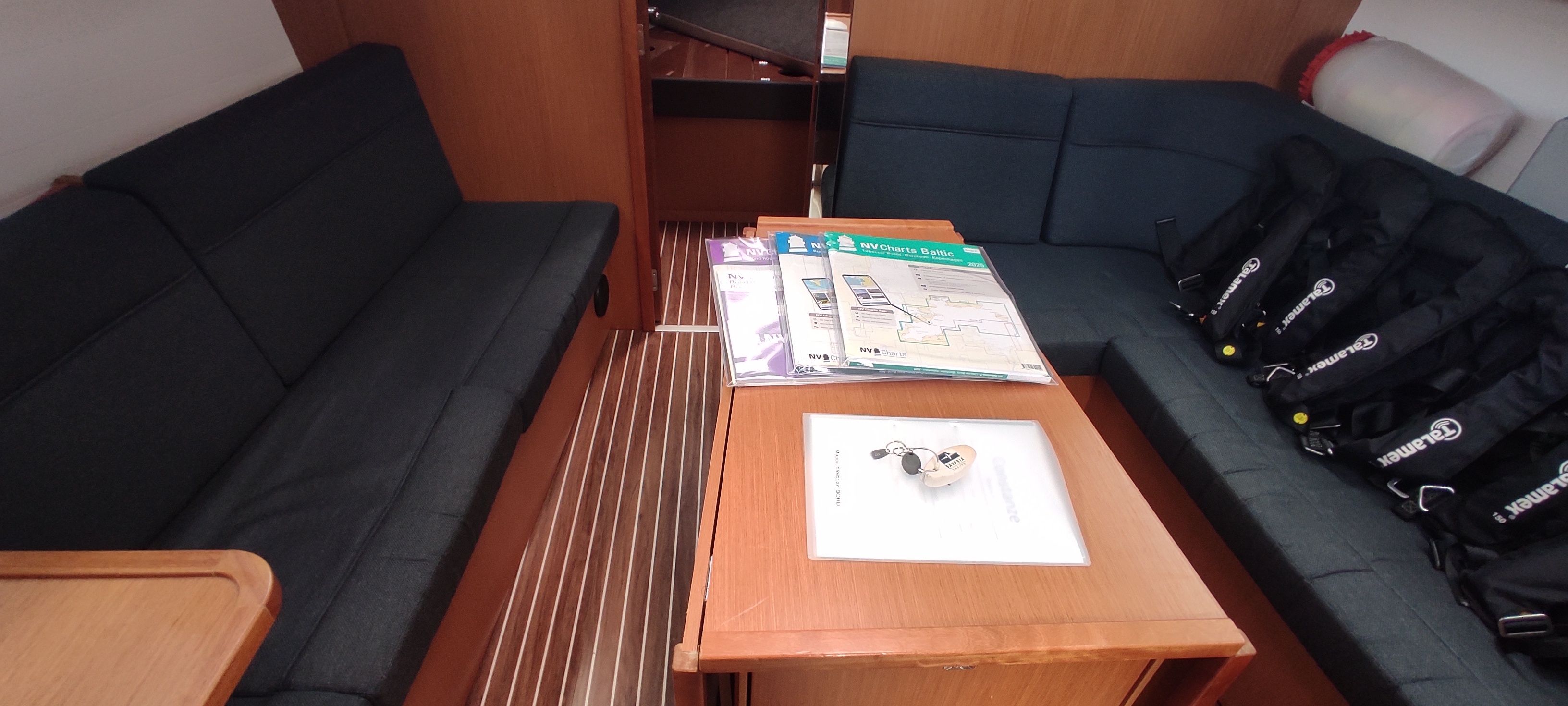 Bavaria Cruiser 37 | Mola 22-2 Grossenbrode