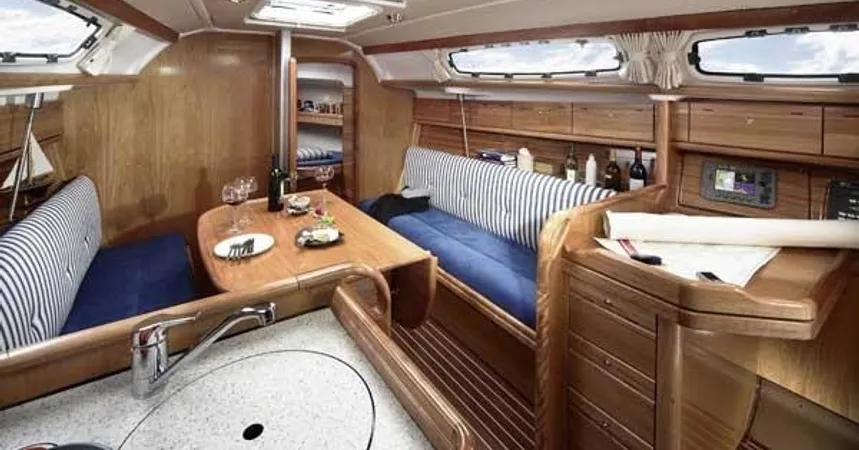Bavaria 30 Cruiser | Mola 06 Breege11