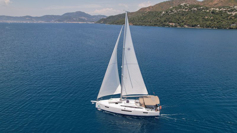 Jeanneau Sun Odyssey 410 | Sky Ela