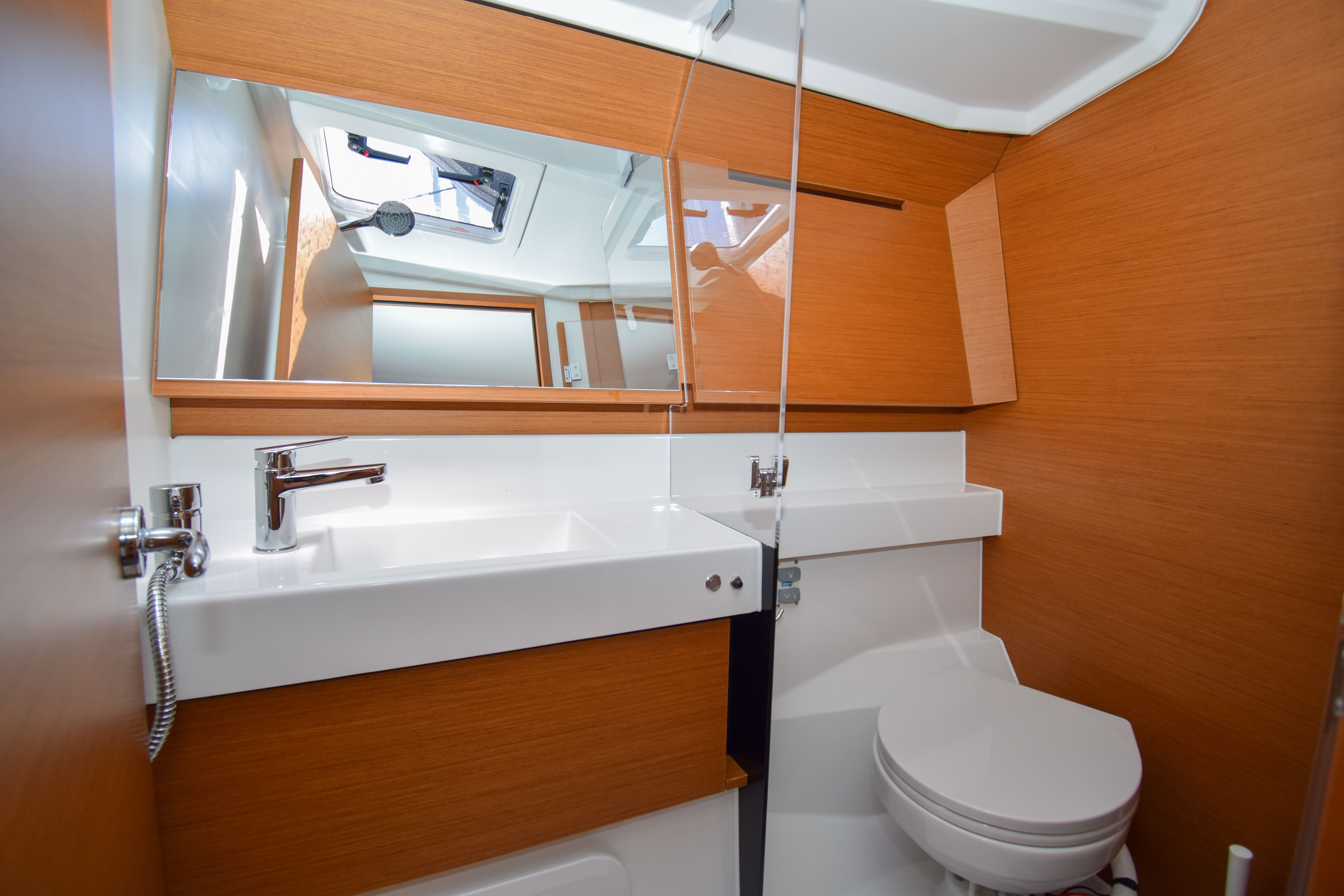 Jeanneau Sun Odyssey 410 | Sky Ela