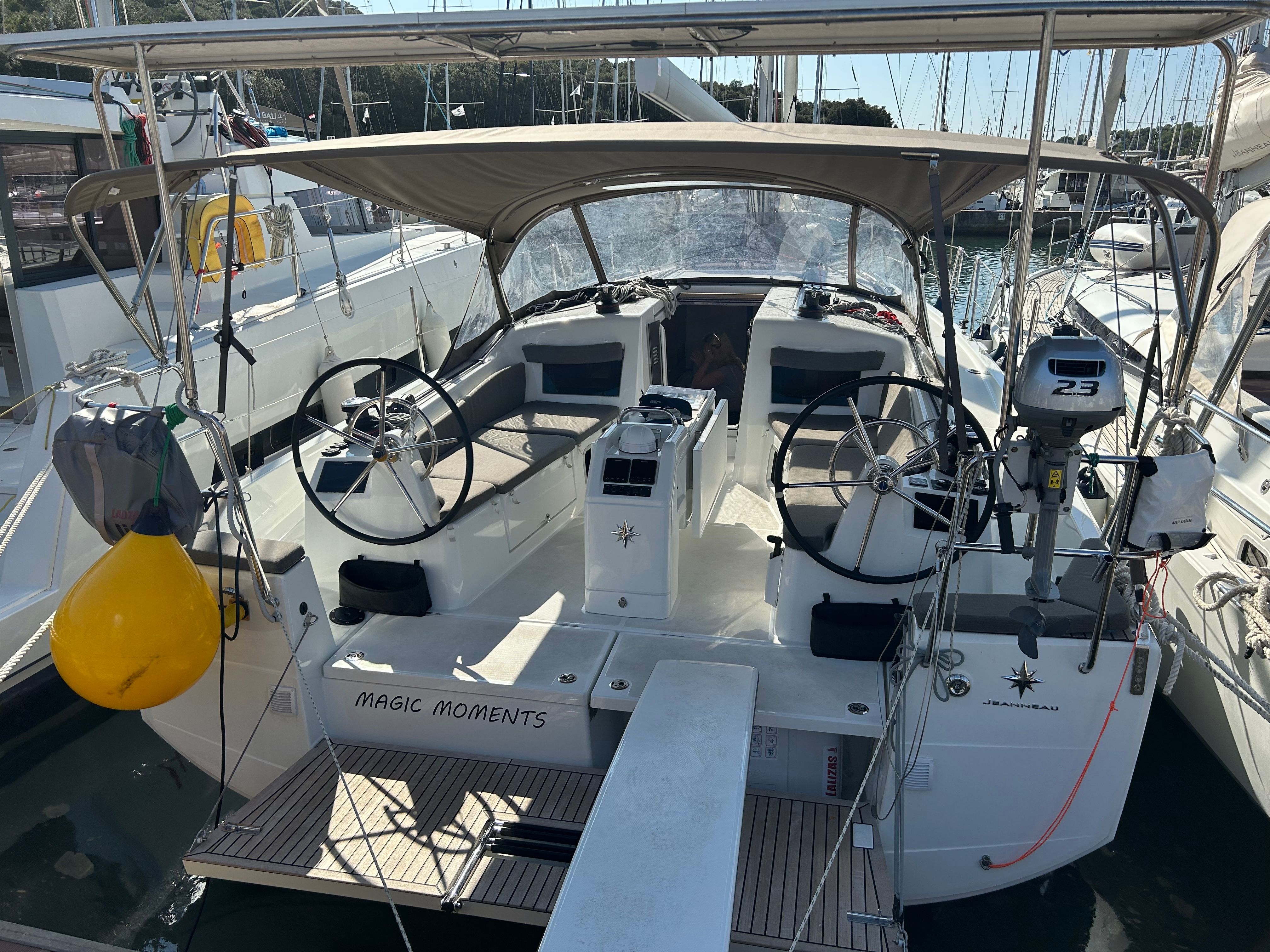 Jeanneau Sun Odyssey 410 | Magic Moments