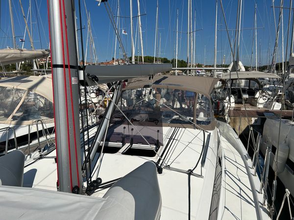 Jeanneau Sun Odyssey 410 | Magic Moments