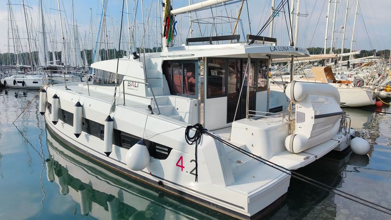 Bali 4.2 | La Luna 77
