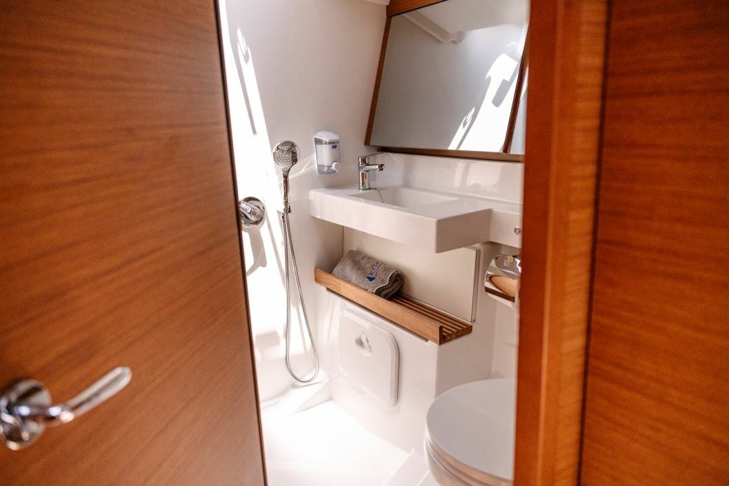 Jeanneau Sun Odyssey 440 | Sea Friends