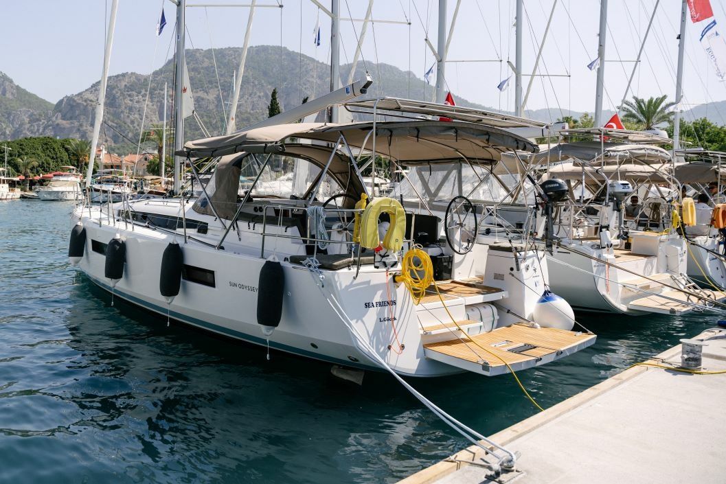 Jeanneau Sun Odyssey 440 | Sea Friends