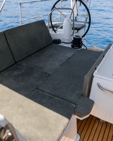 Jeanneau Sun Odyssey 440 | Sea Friends