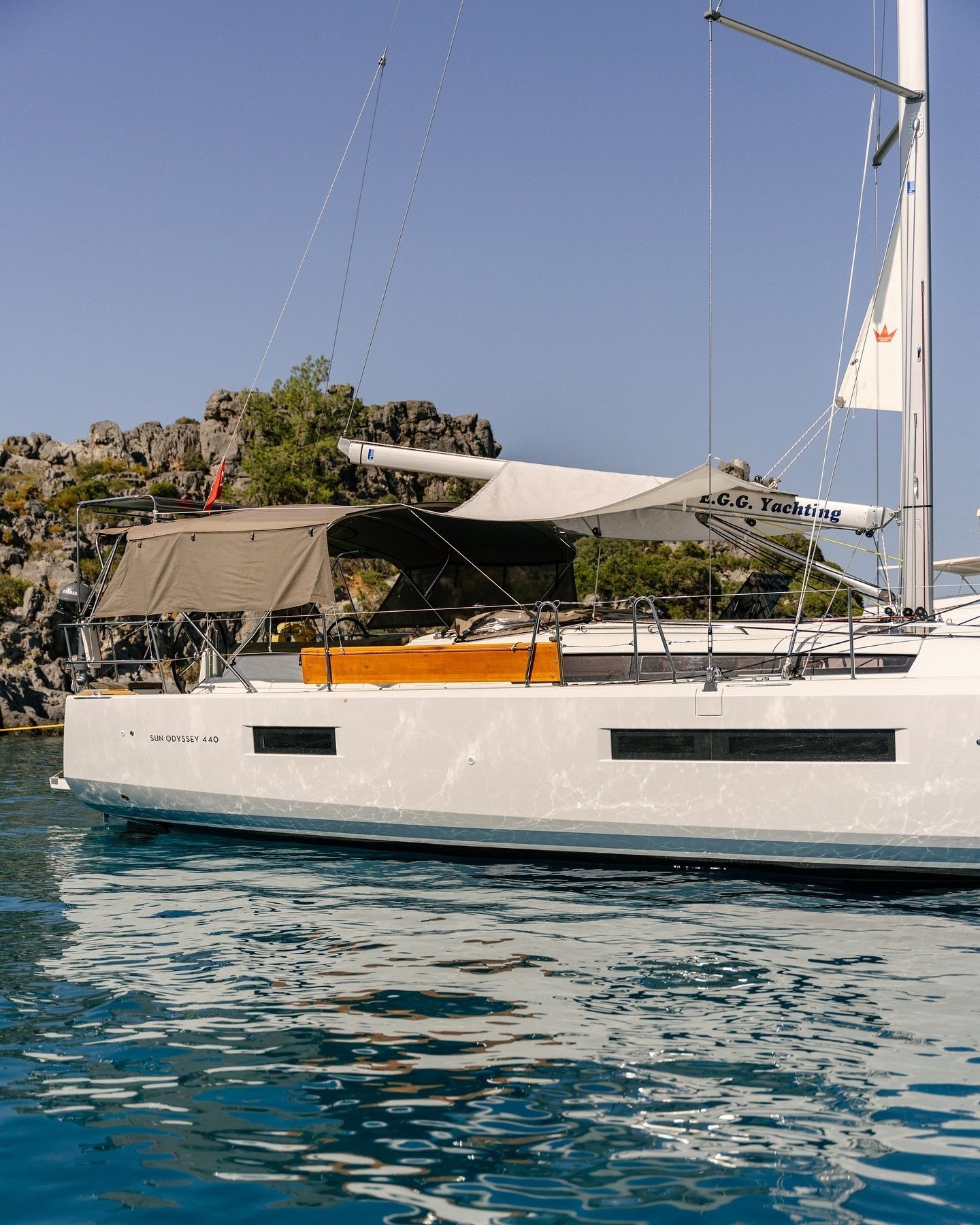 Jeanneau Sun Odyssey 440 | Sea Friends