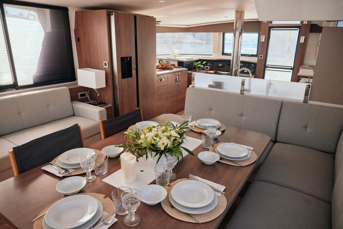 Bali 4.8 | Ediba Virgo