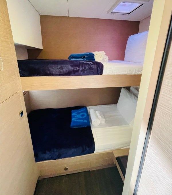 Fountaine Pajot Tanna 47 | Runny Babbit