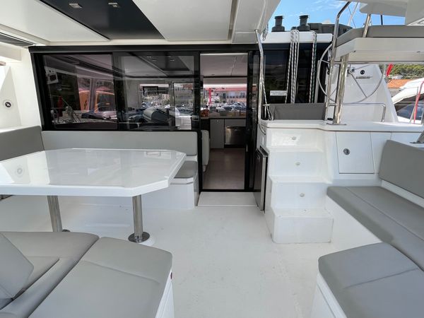 Leopard 45 | Sunsail 22