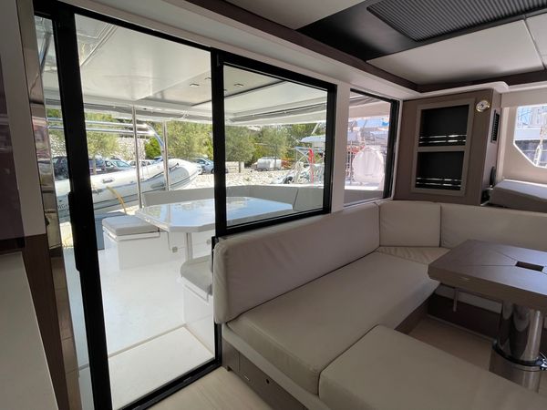 Leopard 45 | Sunsail 22