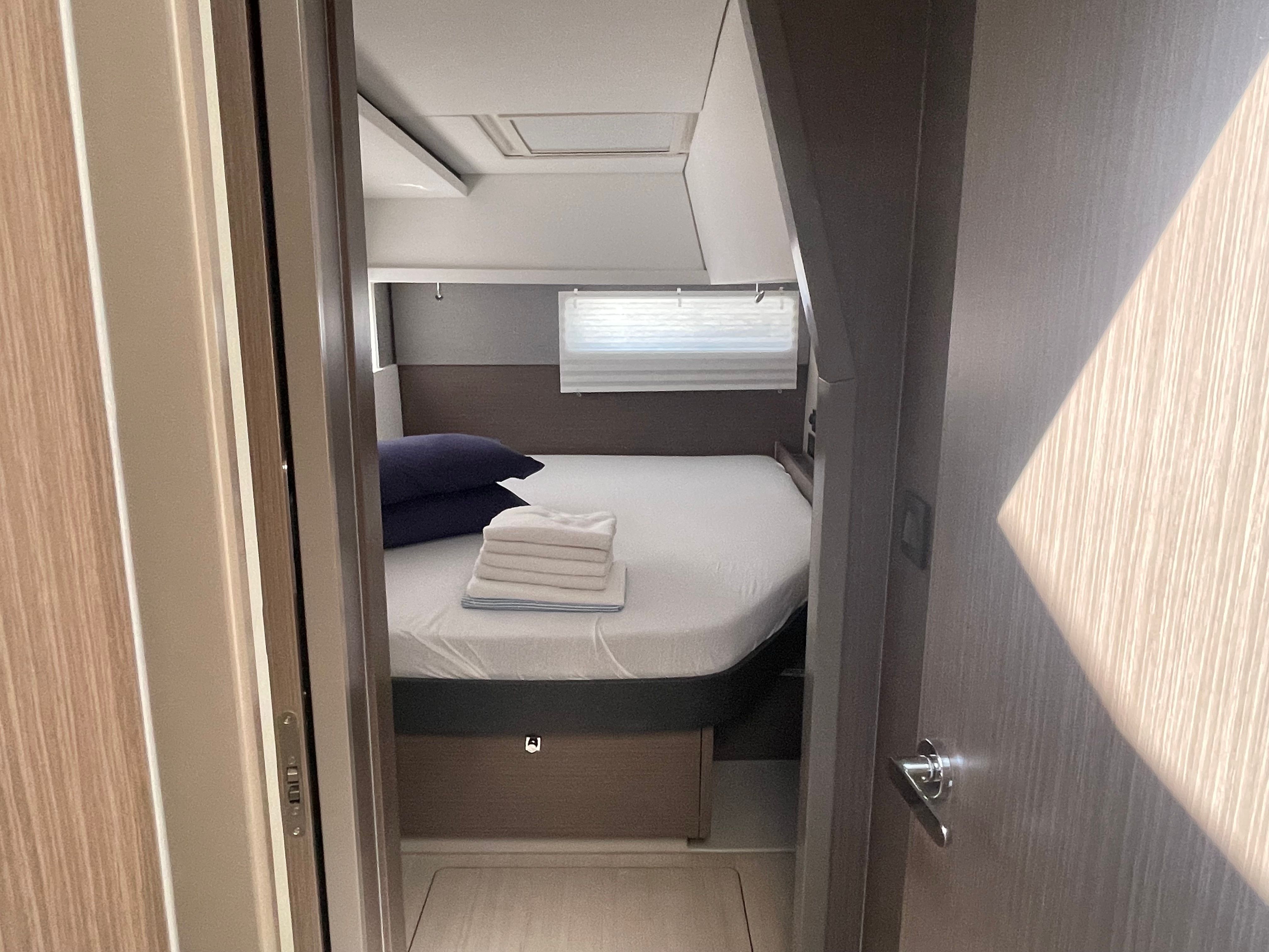 Leopard 45 | Sunsail 22