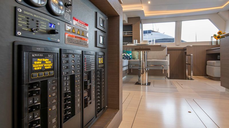 Leopard 42 | Sunsail 23