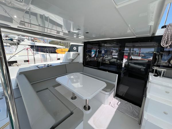 Leopard 42 | Sunsail 22