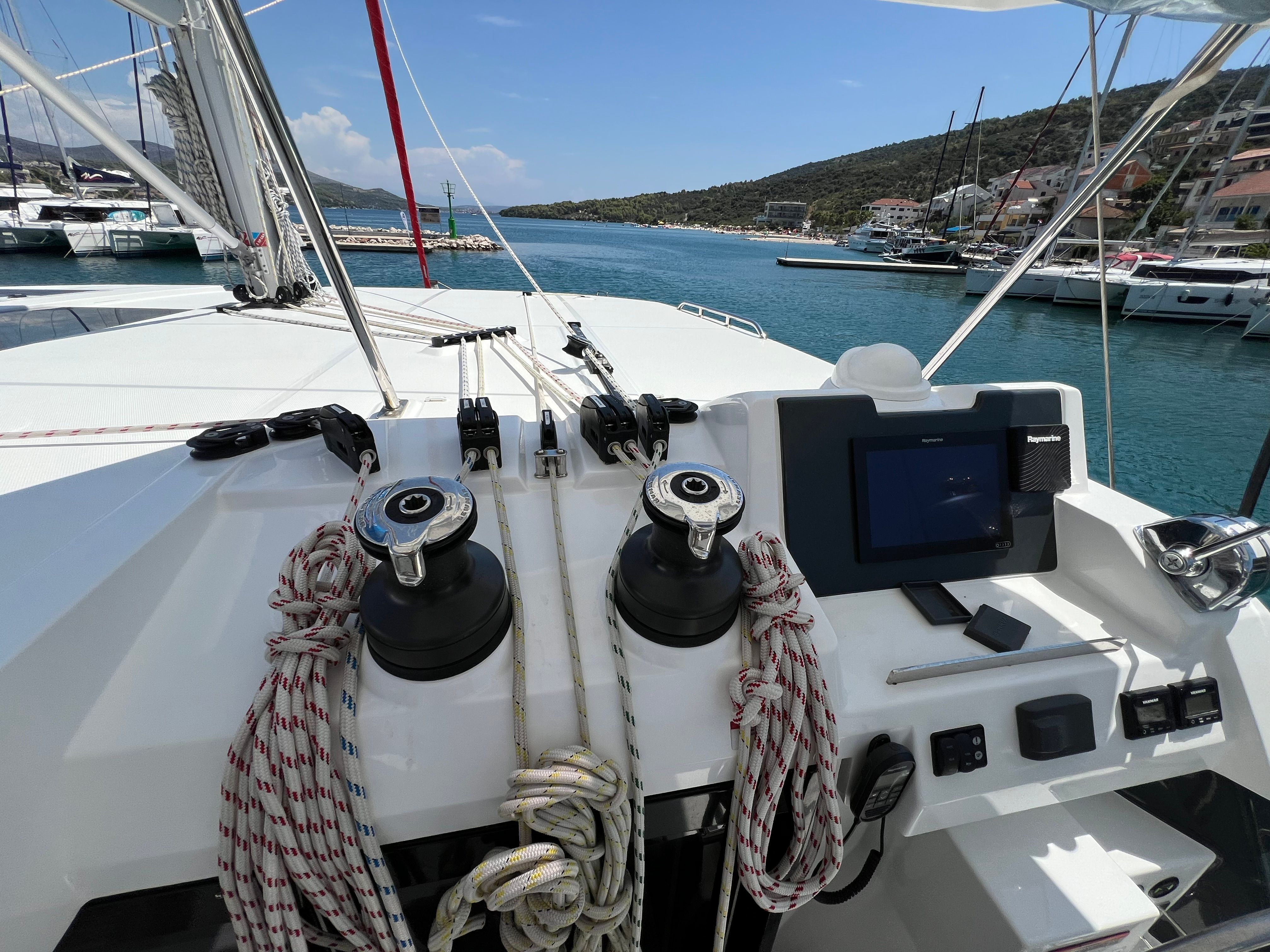 Leopard 42 | Sunsail 22