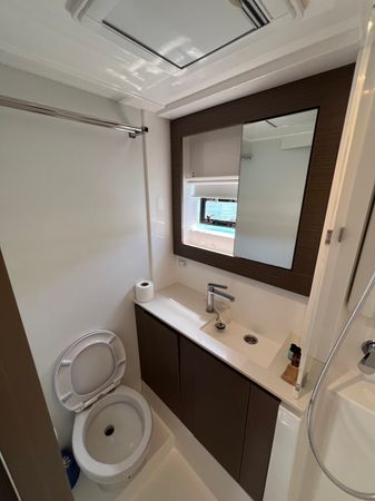 Leopard 42 | Sunsail 22