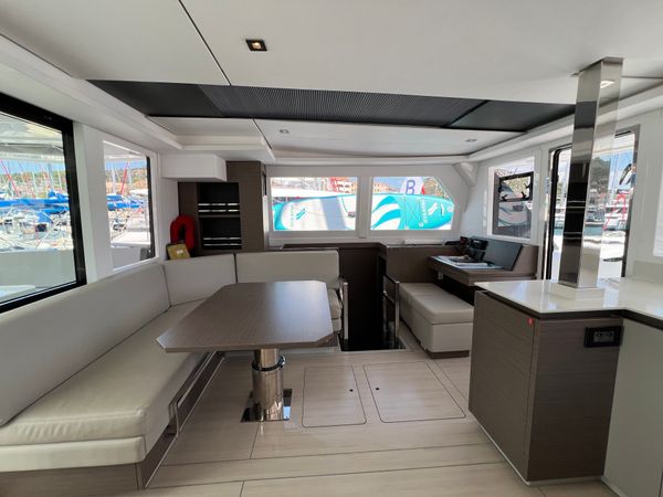 Leopard 42 | Sunsail 22