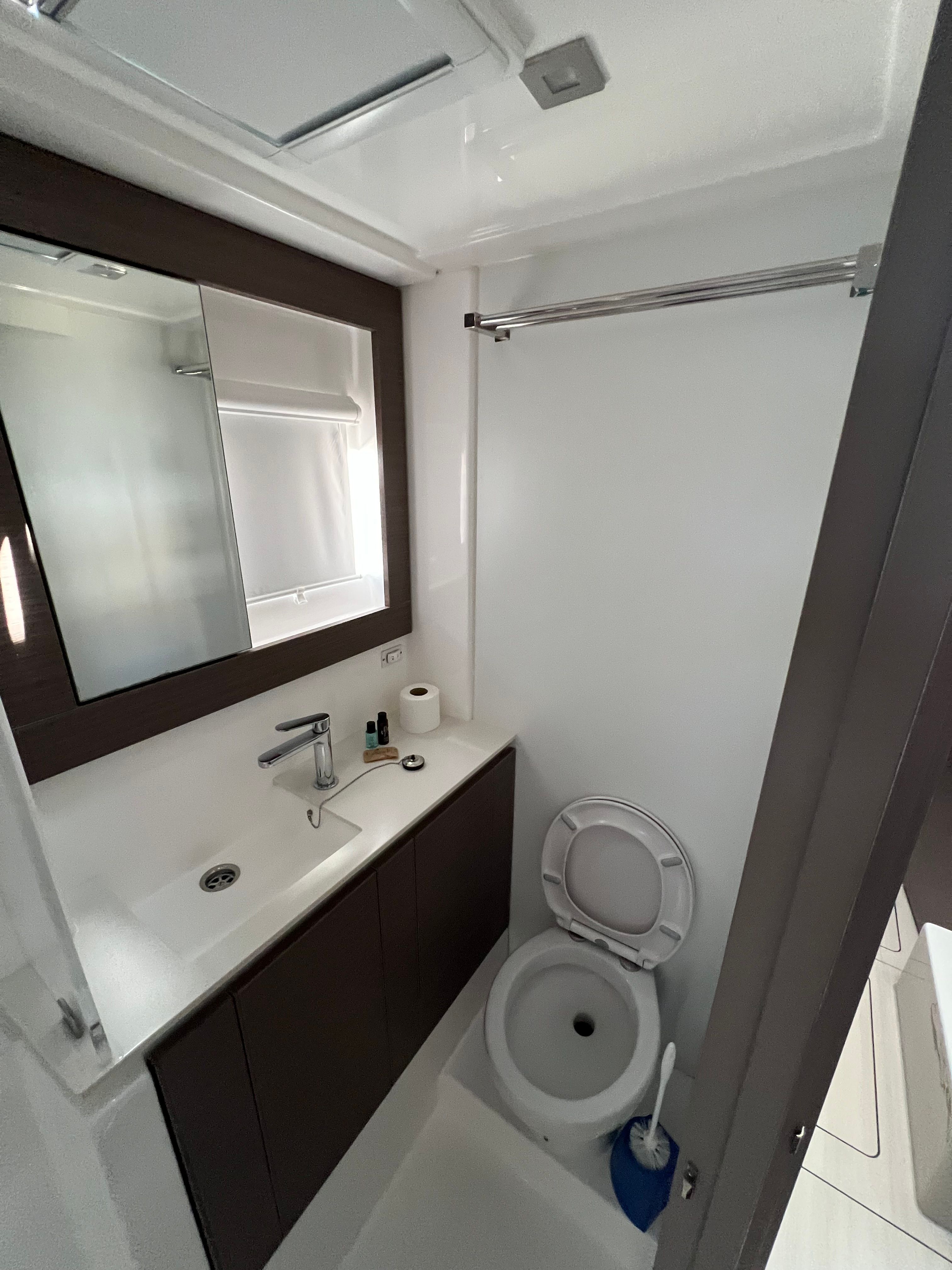 Leopard 42 | Sunsail 22