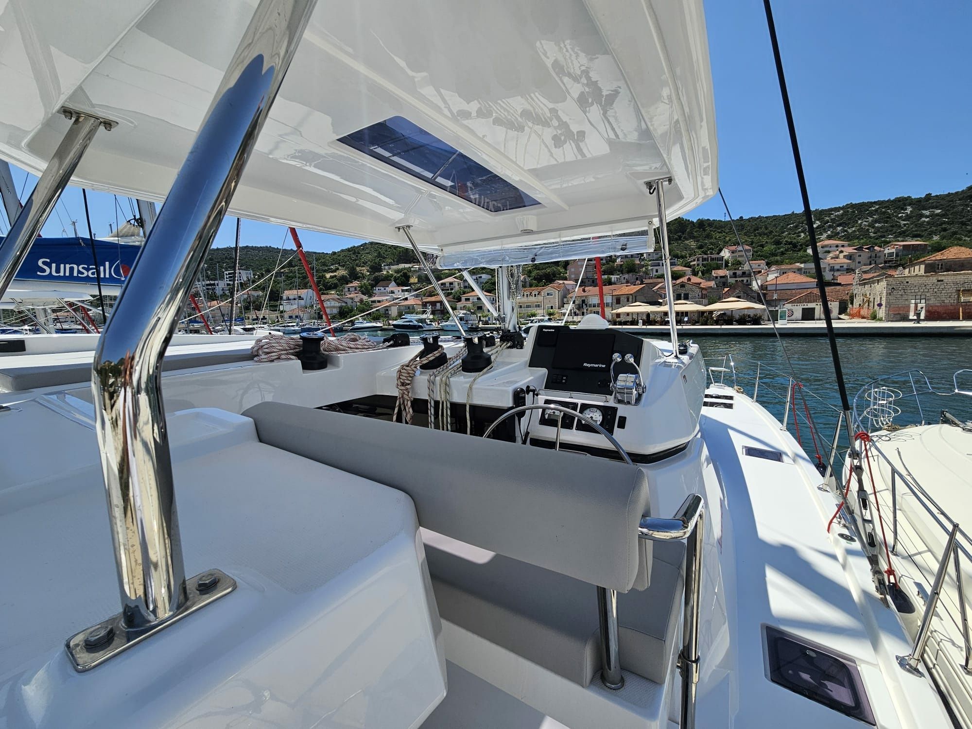 Leopard 45 | Sunsail 23