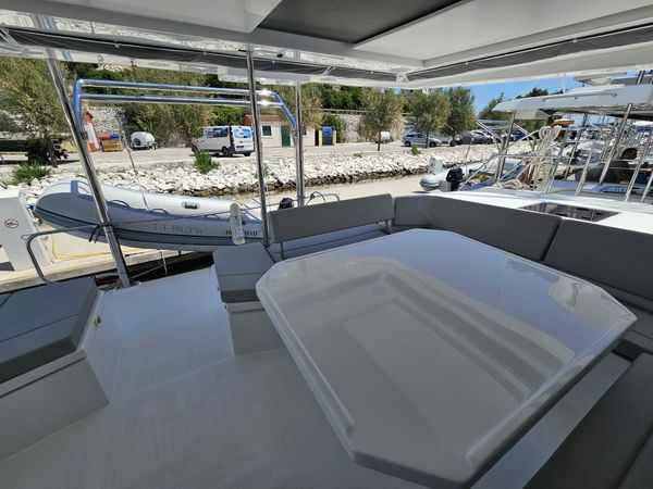 Leopard 45 | Sunsail 23