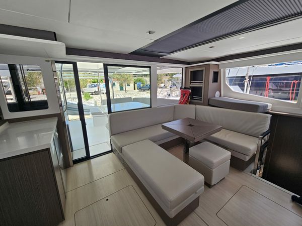 Leopard 45 | Sunsail 23