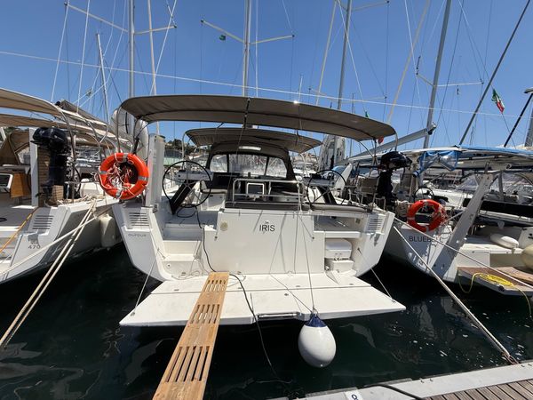 Dufour 530 | Iris