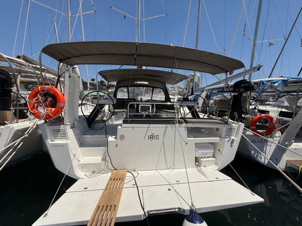 Dufour 530 | Iris