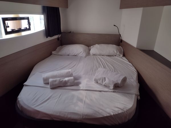 Fountaine Pajot Astrea 42 | Lavander