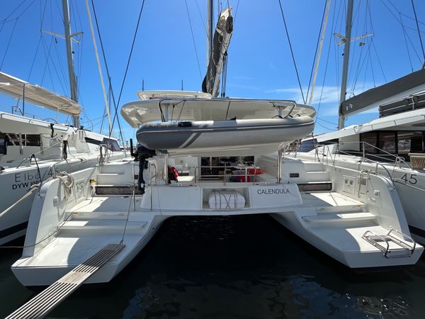 Lagoon 42 | Calendula