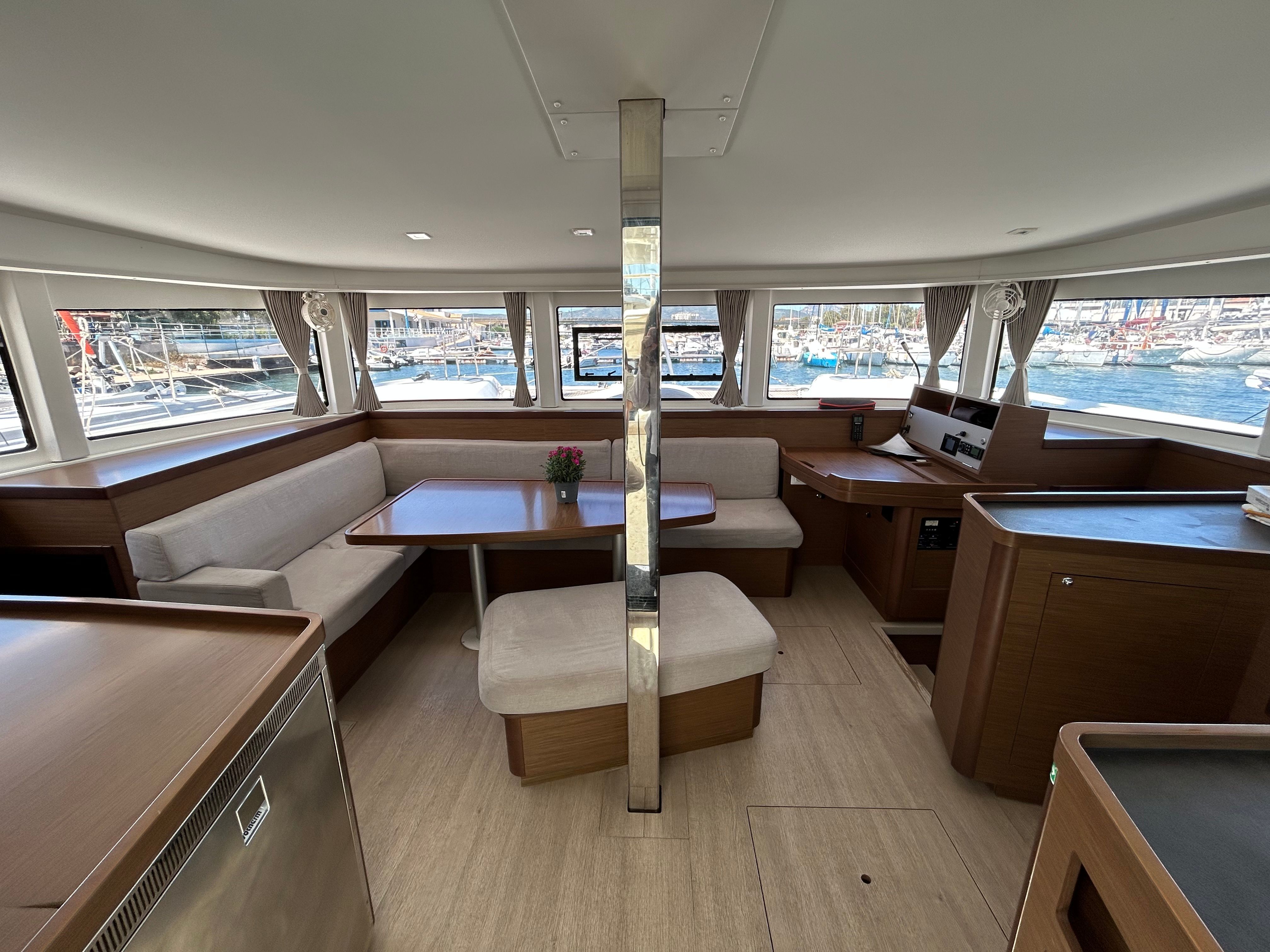 Lagoon 42 | Calendula