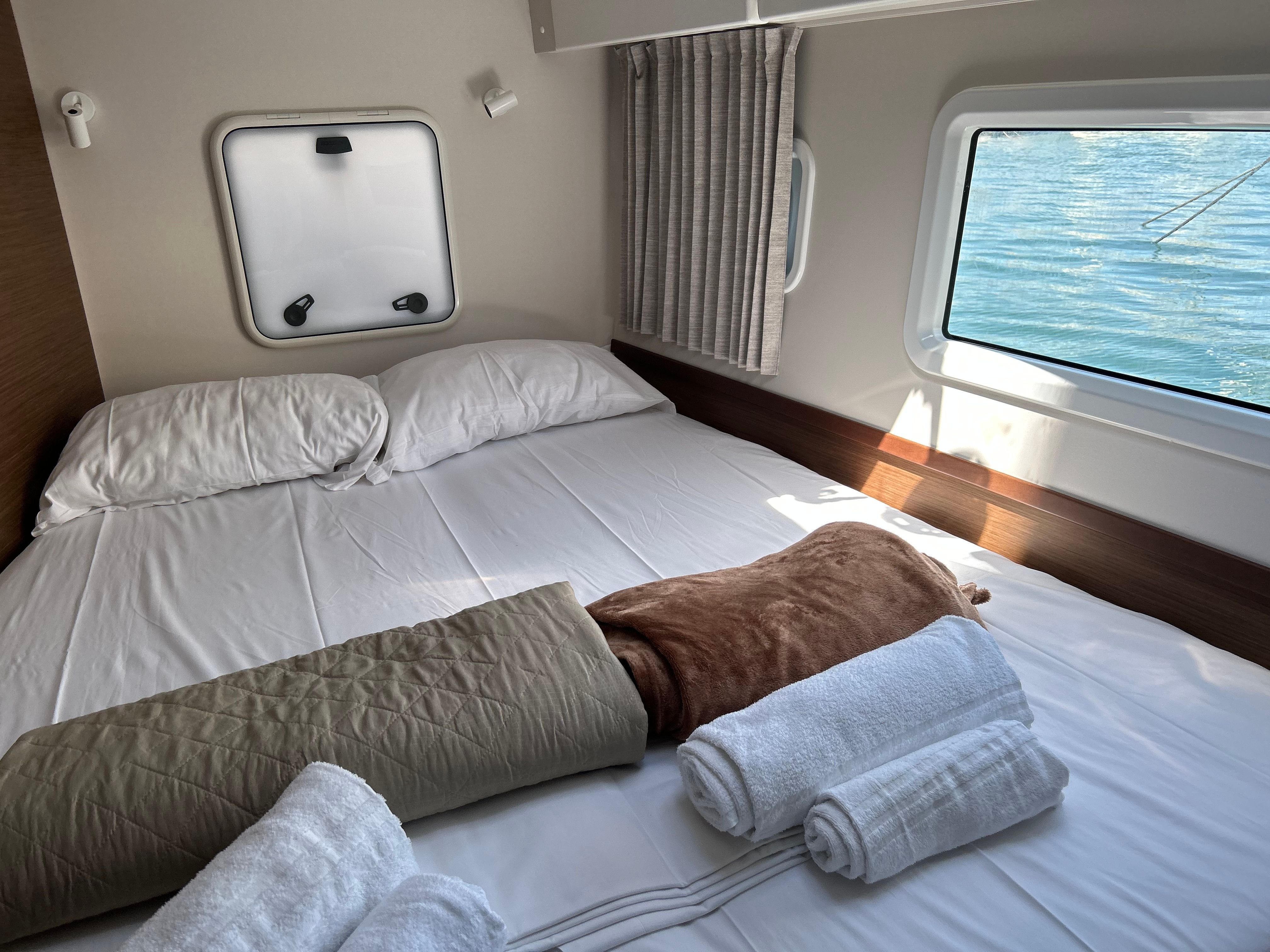 Lagoon 42 | Calendula