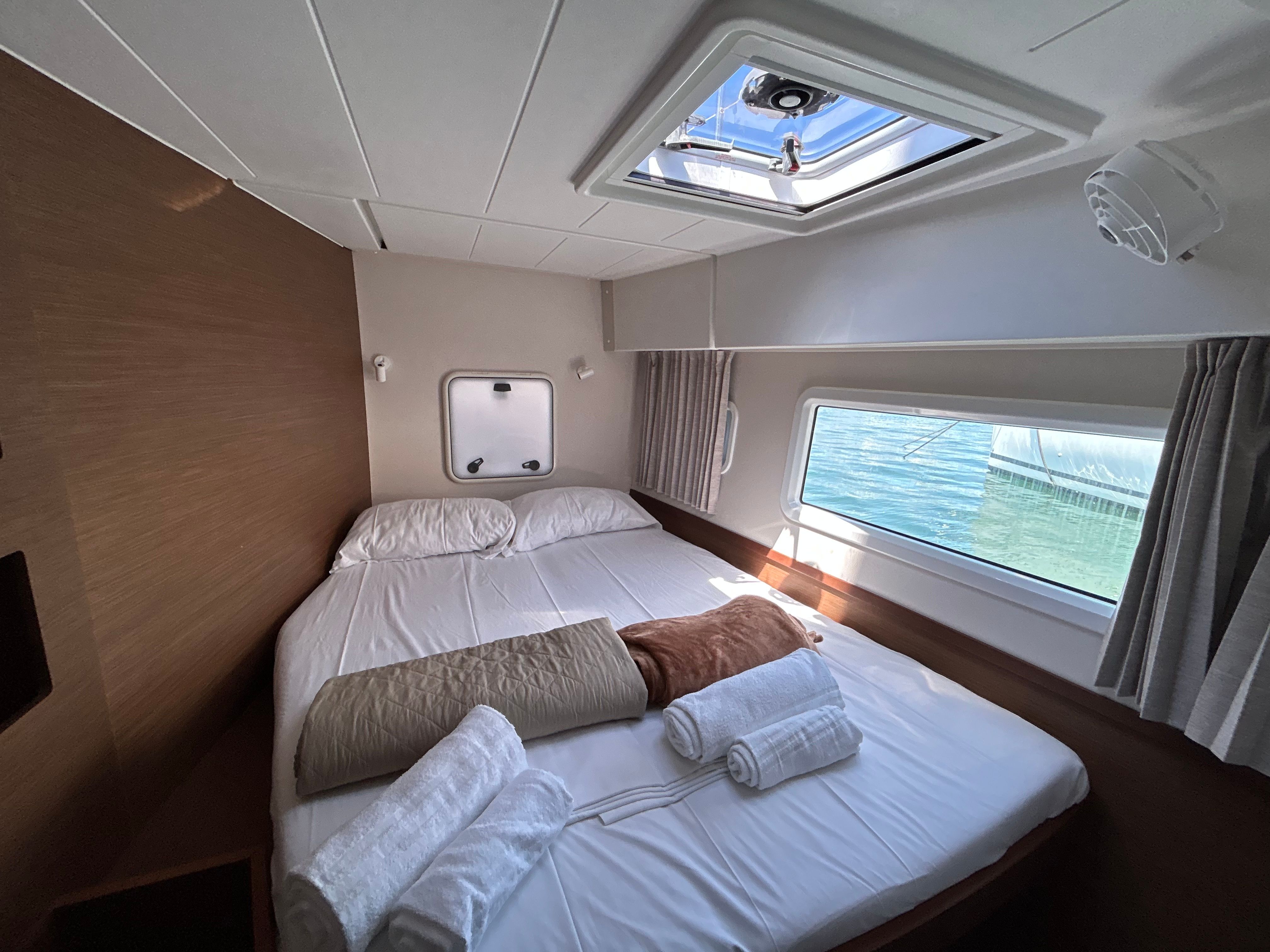 Lagoon 42 | Calendula