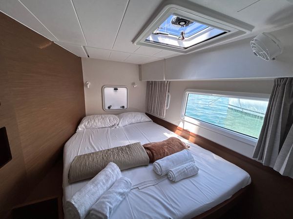 Lagoon 42 | Calendula