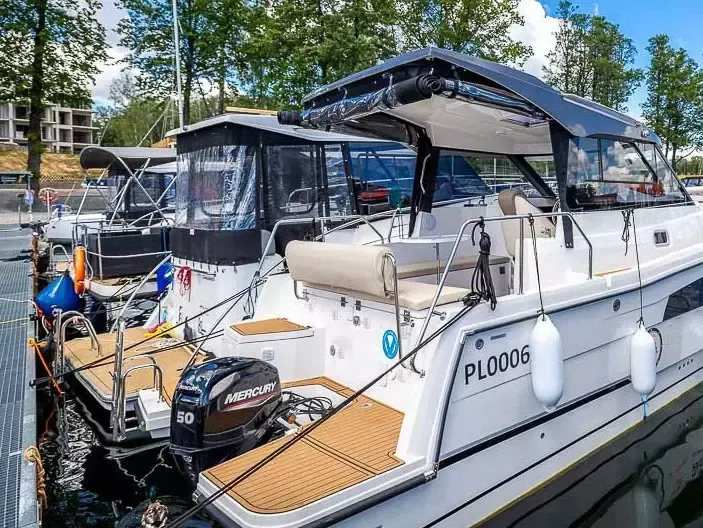 Nautic 30 | Libero