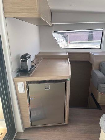 Lagoon 42 | Sailing Breeze