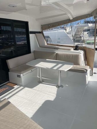 Lagoon 42 | Sailing Breeze