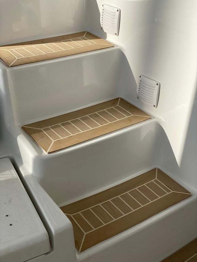 Lagoon 42 | Sailing Breeze