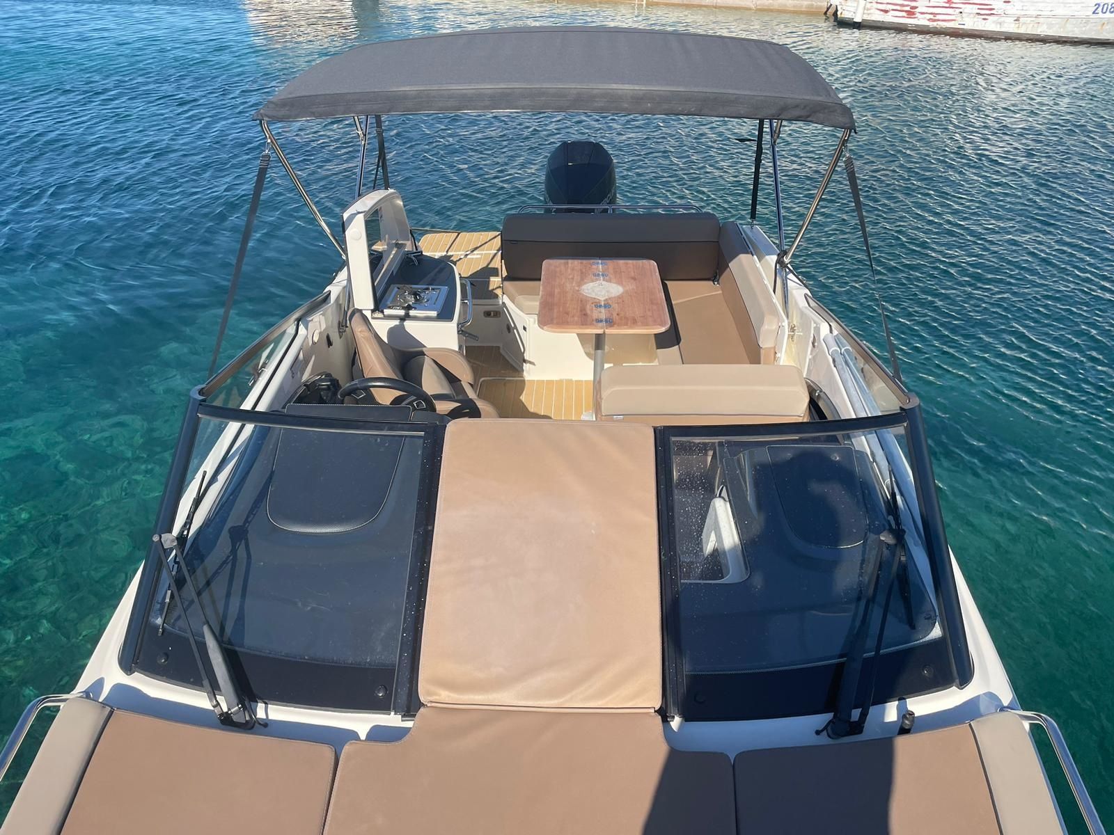 Quicksilver 755 | Pure Pleasure