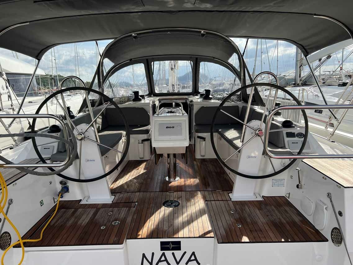 Bavaria C42 | Nava