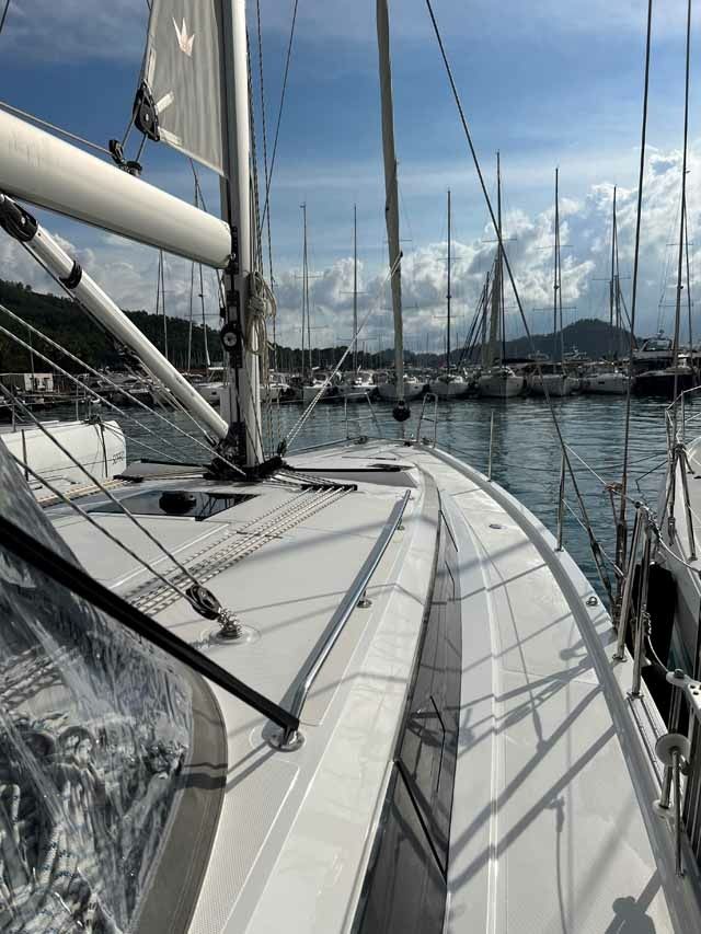 Bavaria C42 | Nava