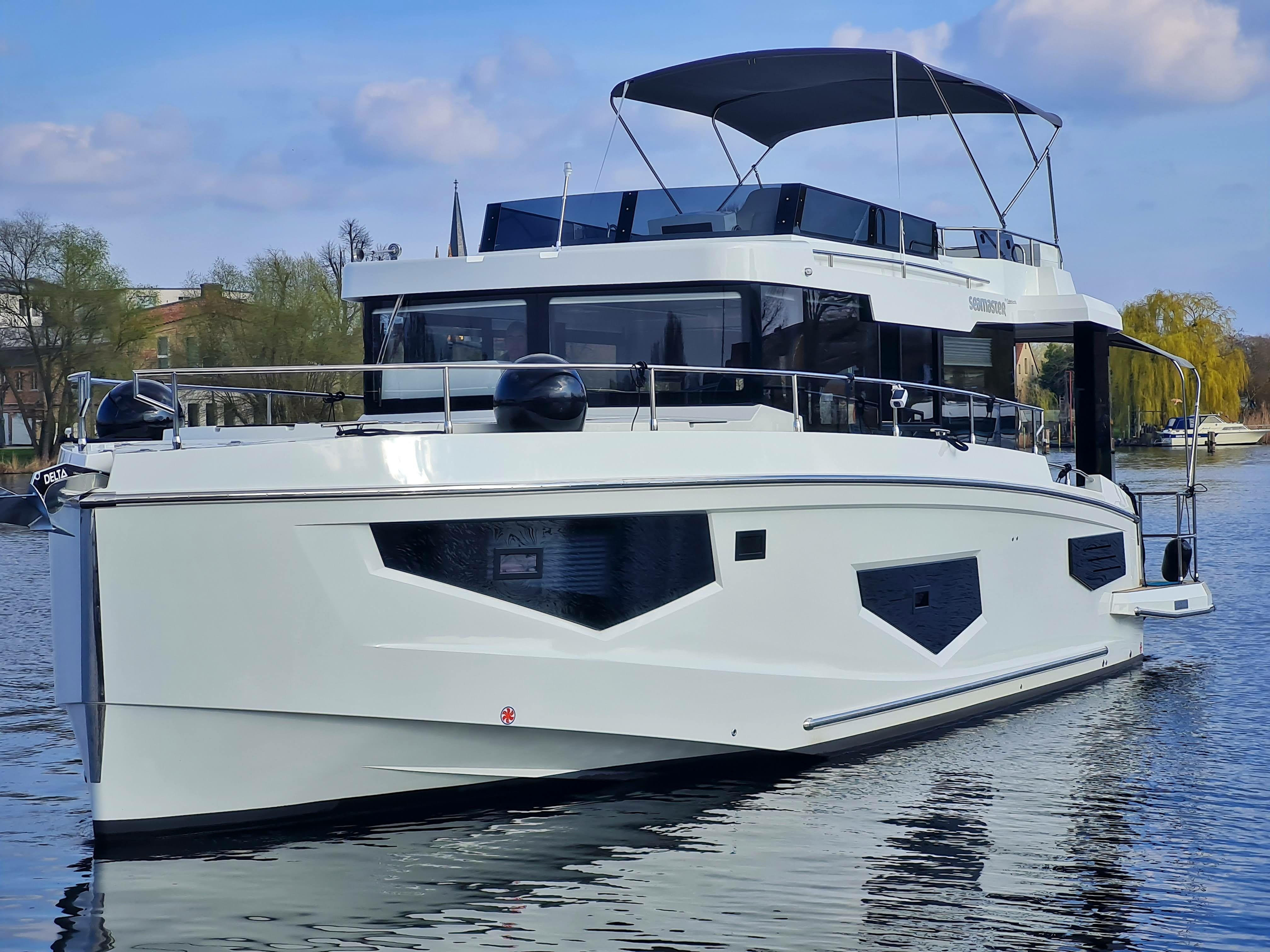 Cobra Yachts 45 | Independence