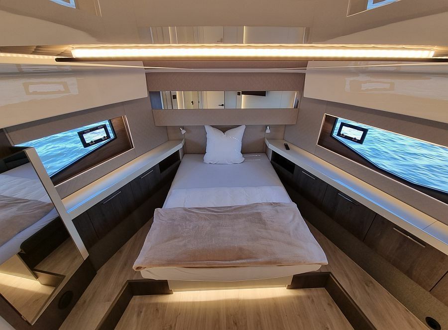 Cobra Yachts 45 | Independence