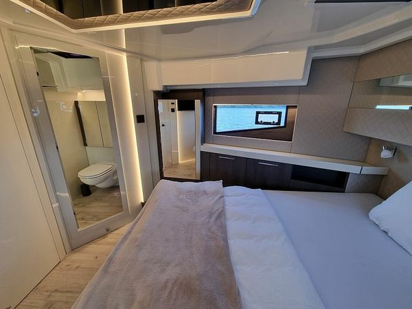 Cobra Yachts 45 | Independence