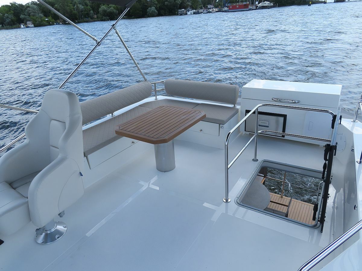 Cobra Yachts 45 | Independence