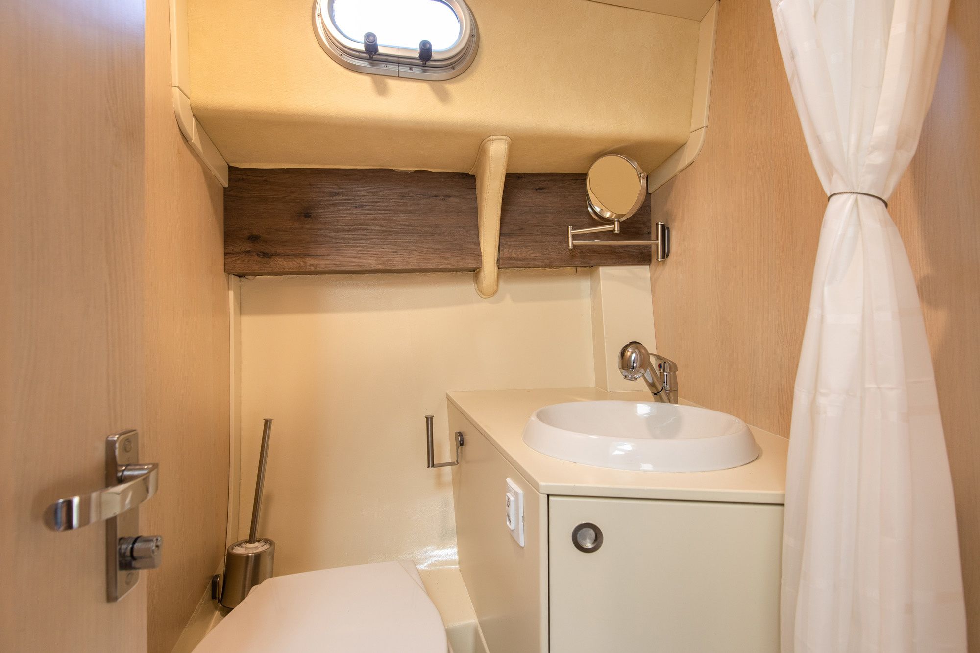 Adria Mare 38 | Paola