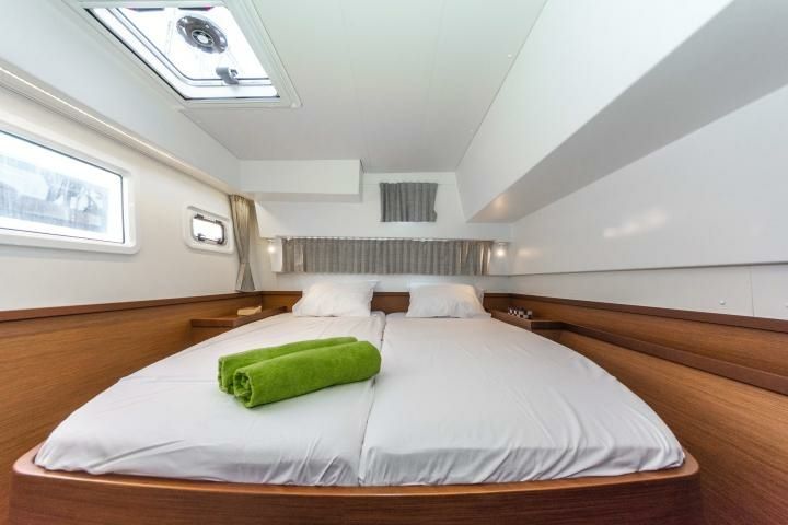 Lagoon 42 | Eternity